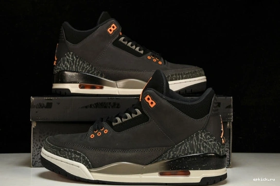 EP (2023) Jordan CT8532-080 Fear Retro 3 CT8532-080 0216